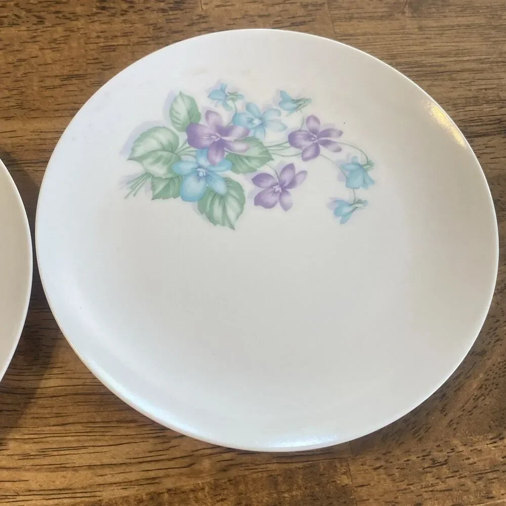 Royalon Melmac Purple Set of 13 Coffee Cups Small Plates Dinner Plate Vintage